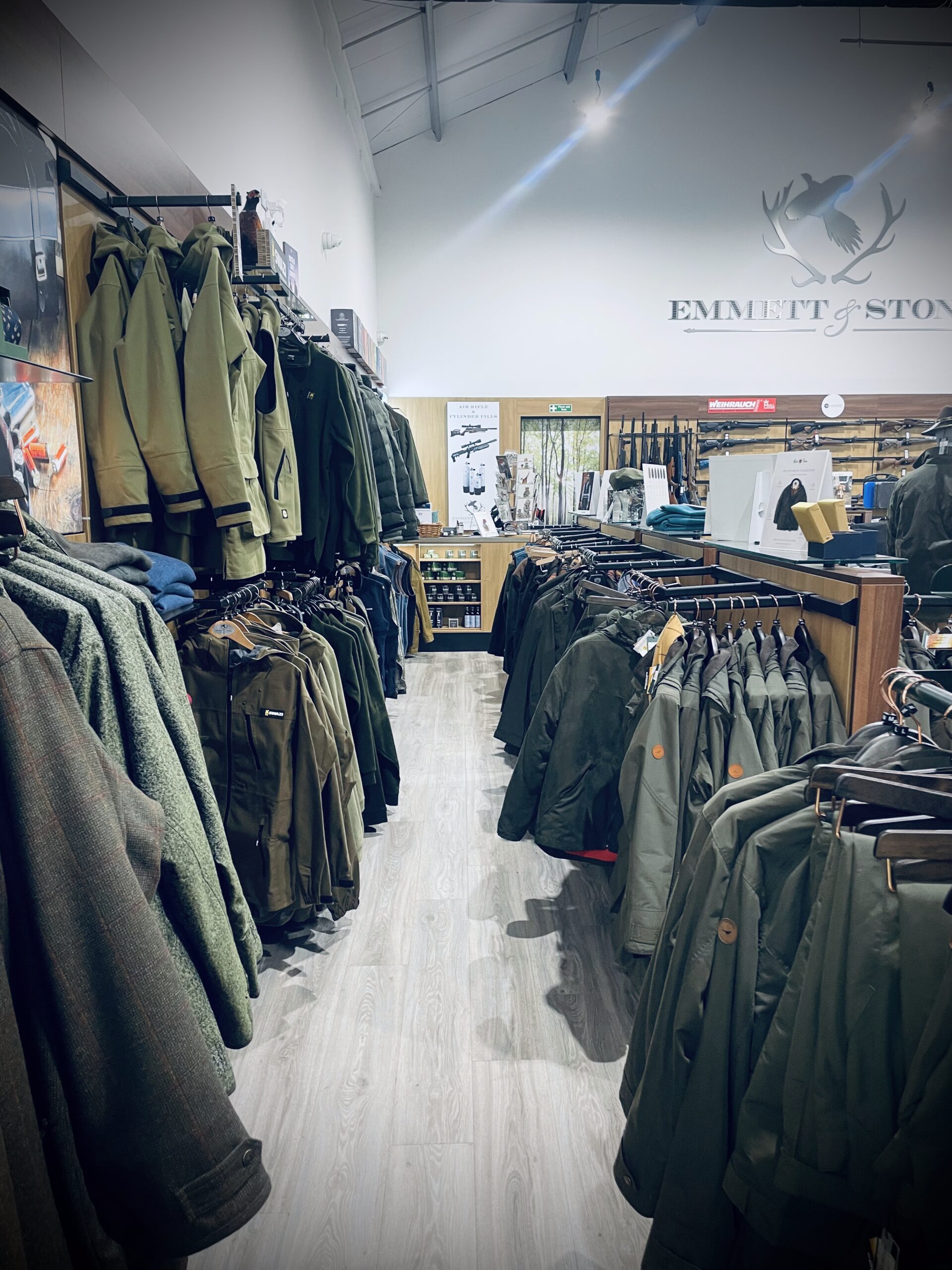 £5000 TO SPEND AT EMMETT & STONE! - Image 2